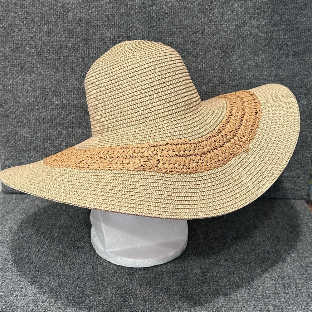 Vintage wide brim floppy straw hat Magid floppy vacation resortwear beach cruise